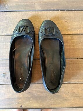 Louis Vuitton Black Leather Logo Ballet Flats